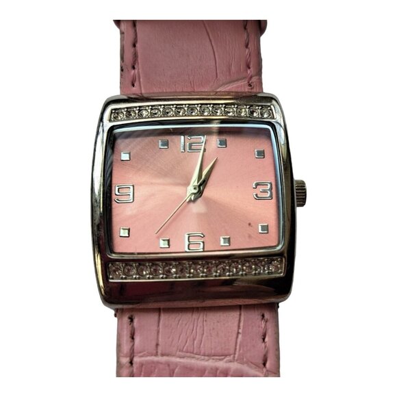 Mary Kay Womens Watch Silver Tone Rhinestone Wide Leather Pink Band Analog READ - Picture 8 of 9